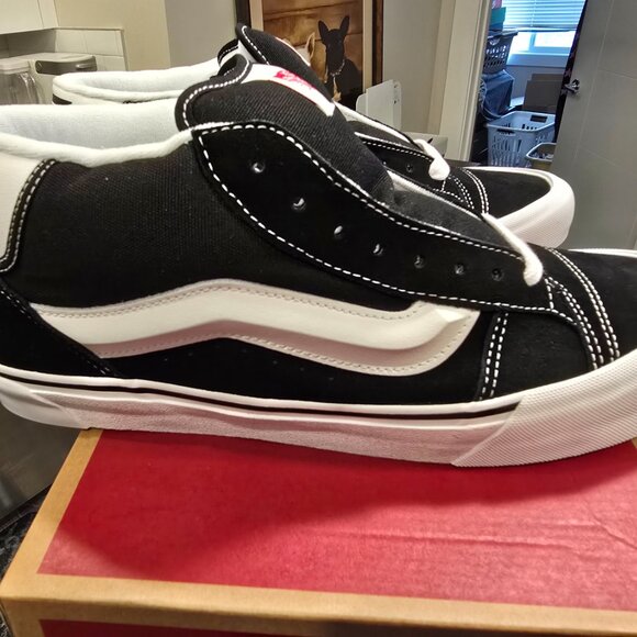 VANS Knu Skool Mid OG 2023 MEN'S SNEAKERS VN000CQ96BT BLACK CLASSIC Size 13 NEW - Picture 6 of 10